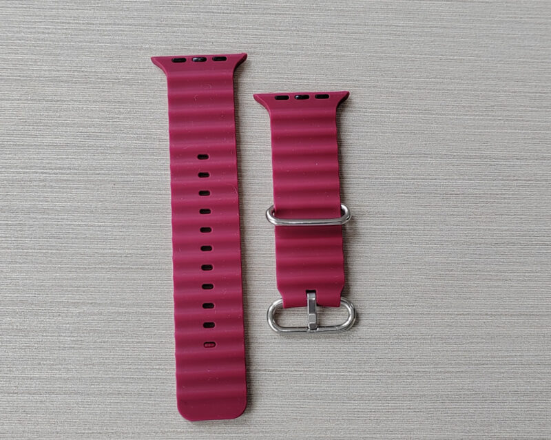 Correa corruda de silicona, color guinda de 24mm